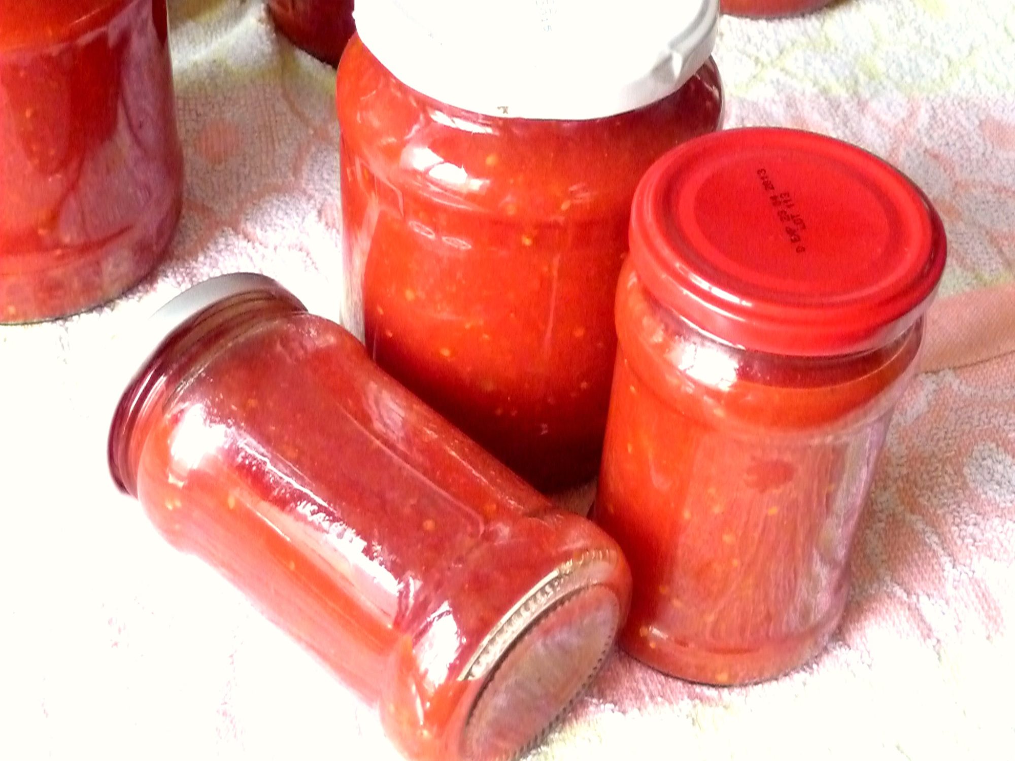 homemade-tomato-sauce-for-canning-the-seaman-mom