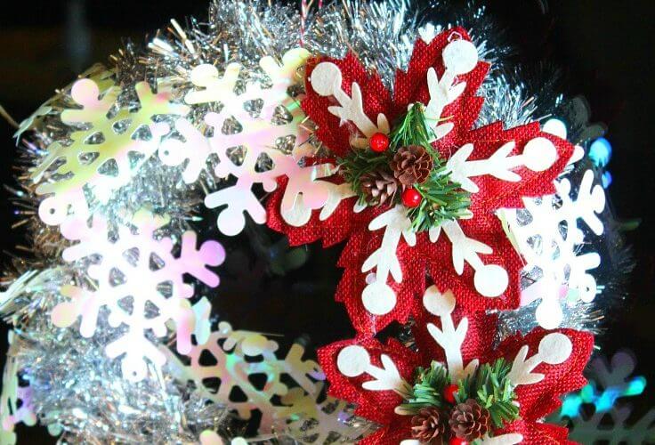 Tinsel Garland Wreath