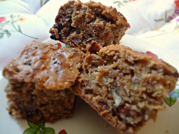 Cinnamon apple cake image