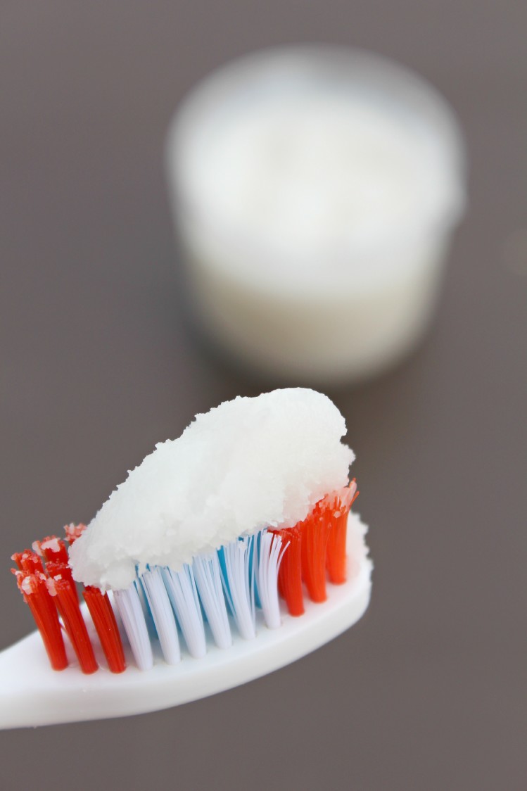 Homemade toothpaste 1