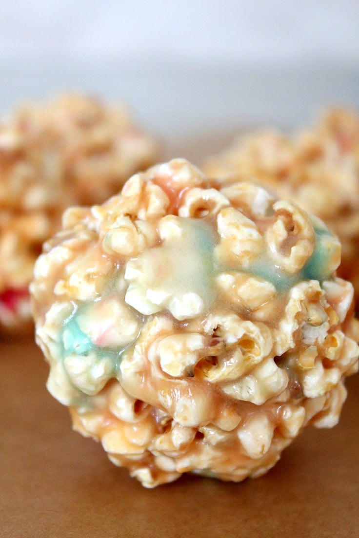 Death Star popcorn balls