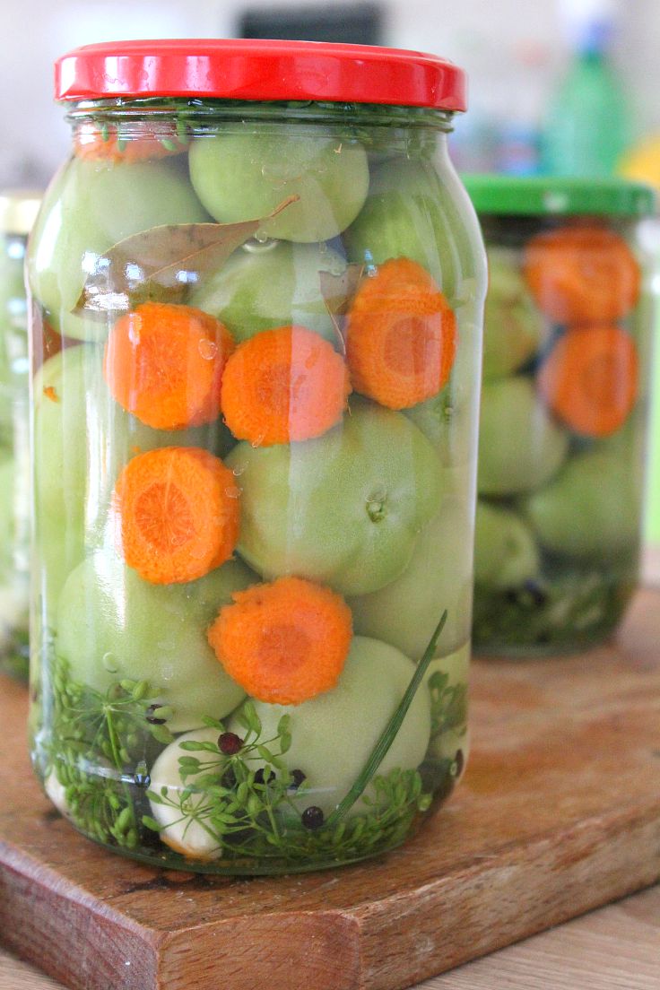 https://theseamanmom.com/wp-content/uploads/2015/09/How-to-make-pickled-green-tomatoes-without-vinegar-4.jpg