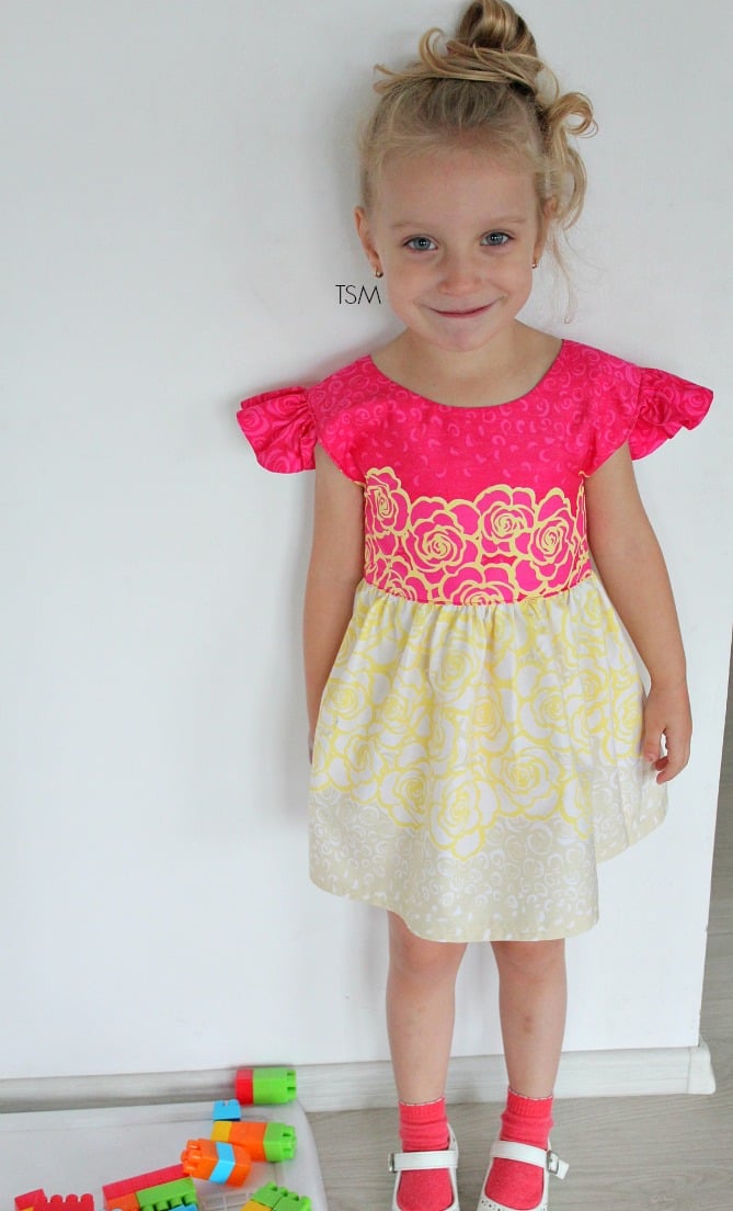 Girls flutter sleeve dress Pattern