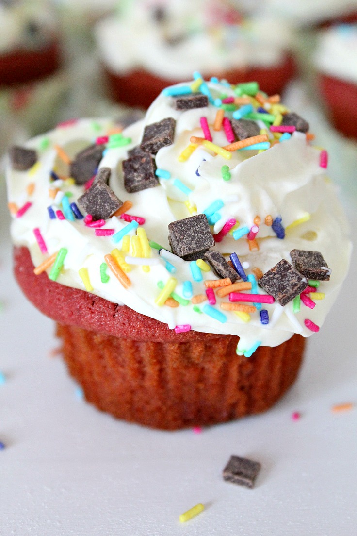 Red velvet cookie cupcakes