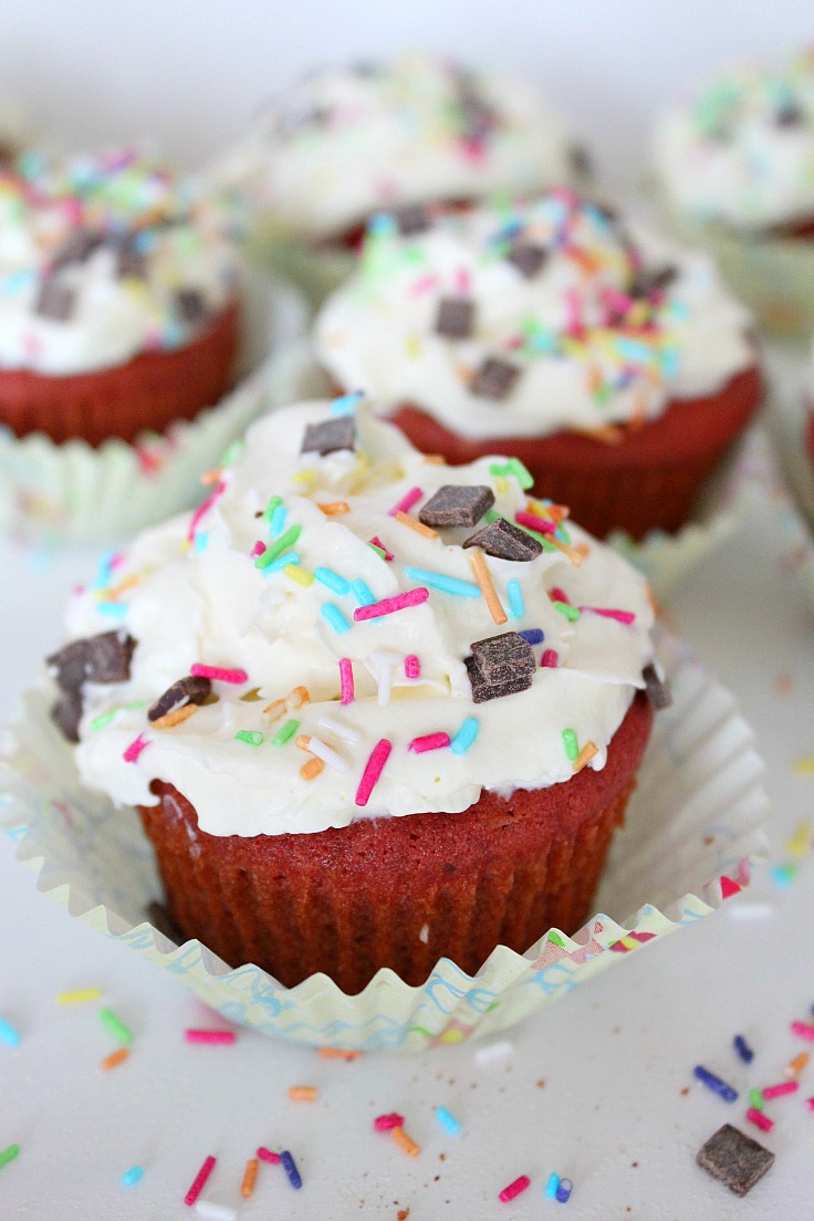 Red velvet cookie cupcakes