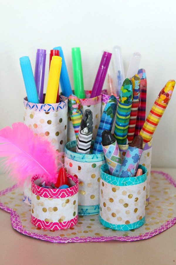 DIY Pen Organizer With Recycled Materials - Easy Peasy Creative Ideas