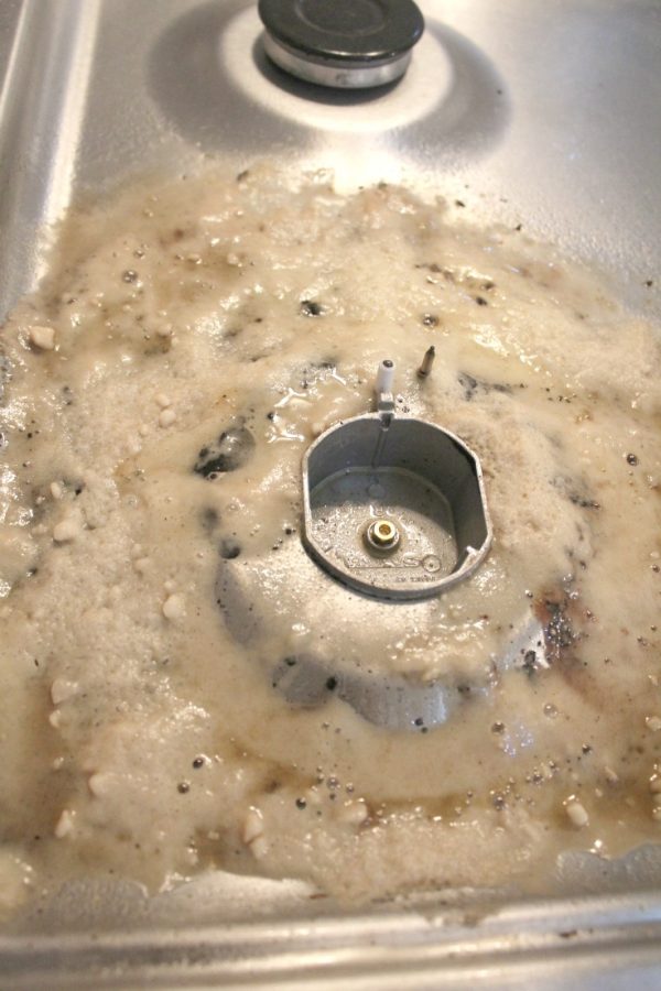 How To Clean A Stove Through Natural Methods Without Scratching