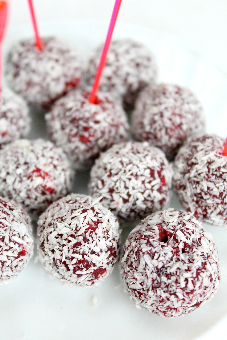 Red velvet cake balls