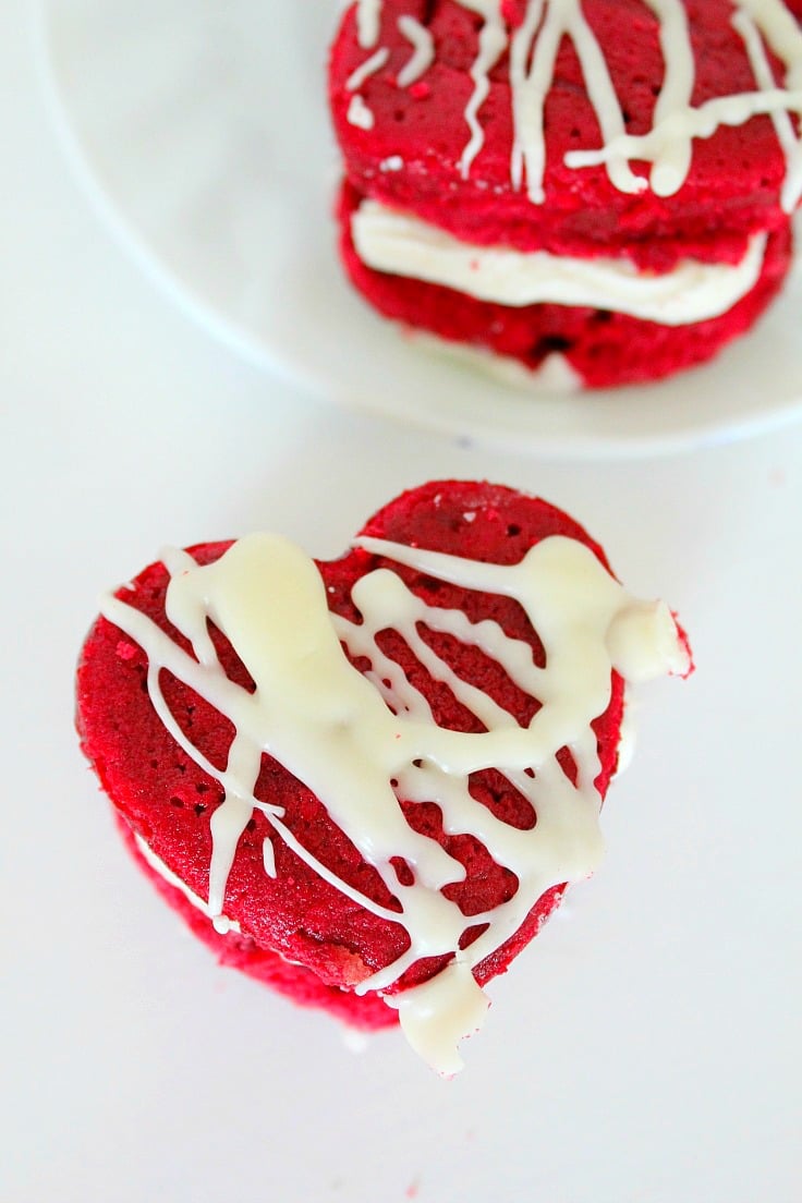 Heart Red Velvet Sandwich cakes