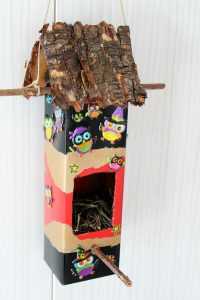 Easy DIY Birdhouse