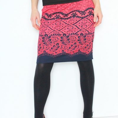 This easy and quick pencil skirt pattern is the perfect fit