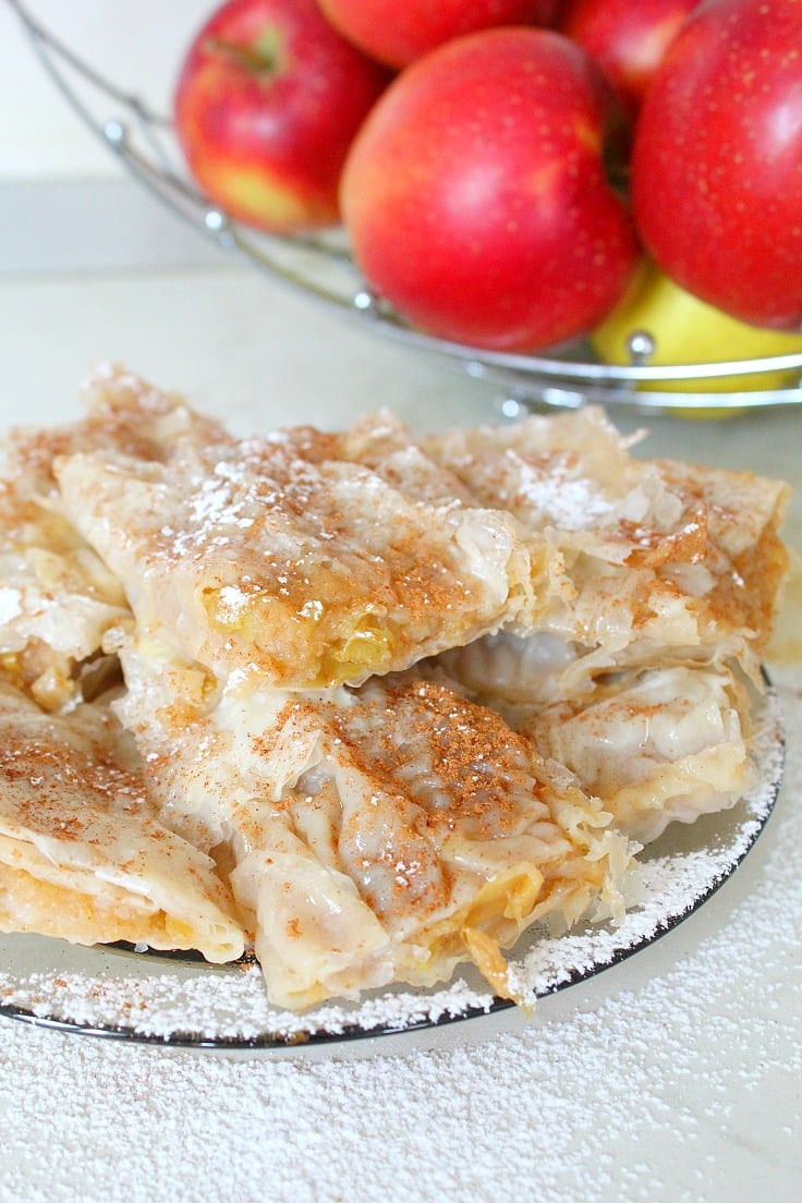 Homemade Easy Apple Pie Recipe with Filo Pastry