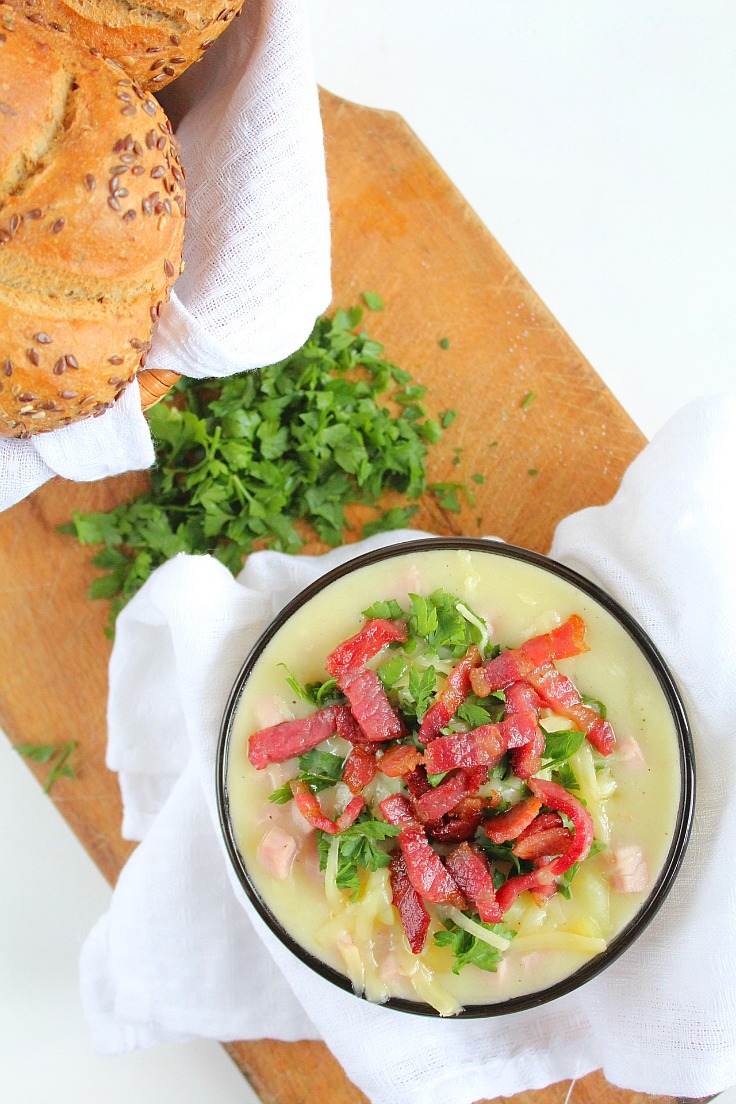 Easy Creamy Potato Soup That The Whole Family Will Love