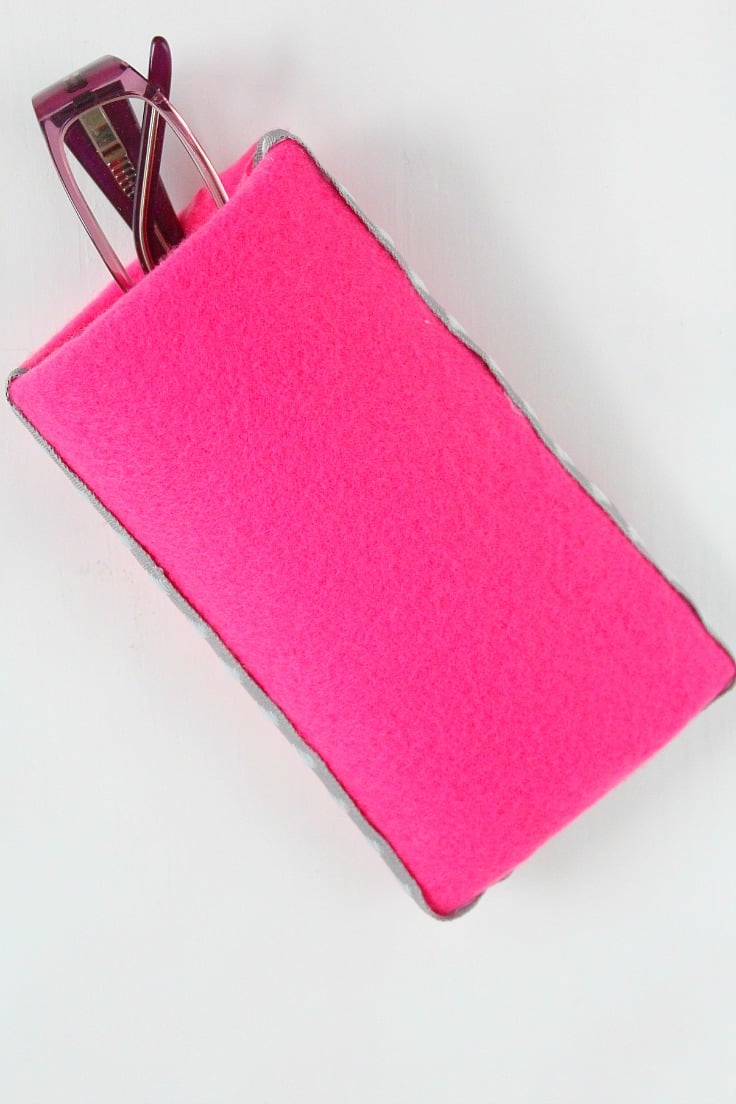 Kate Spade glasses case, bright pink, hard case, used (glasses not