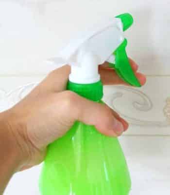 The Best Homemade Bathroom Cleaner perfect for showers, tubs and ovens