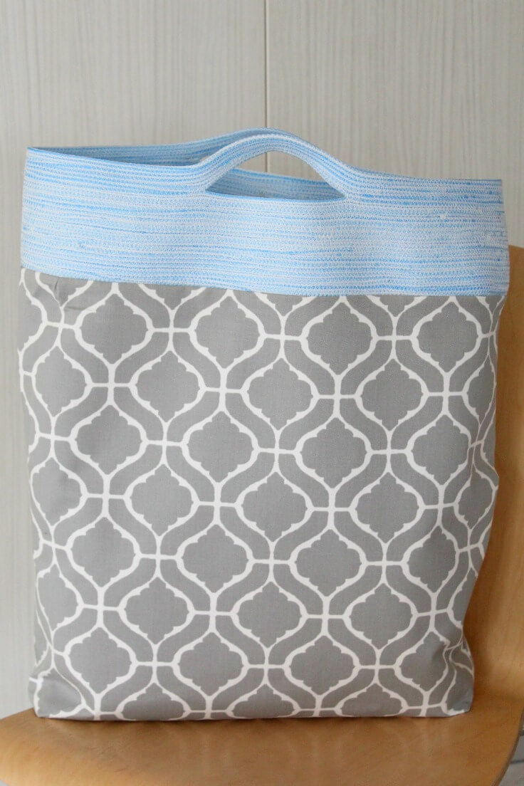 Rope handle tote