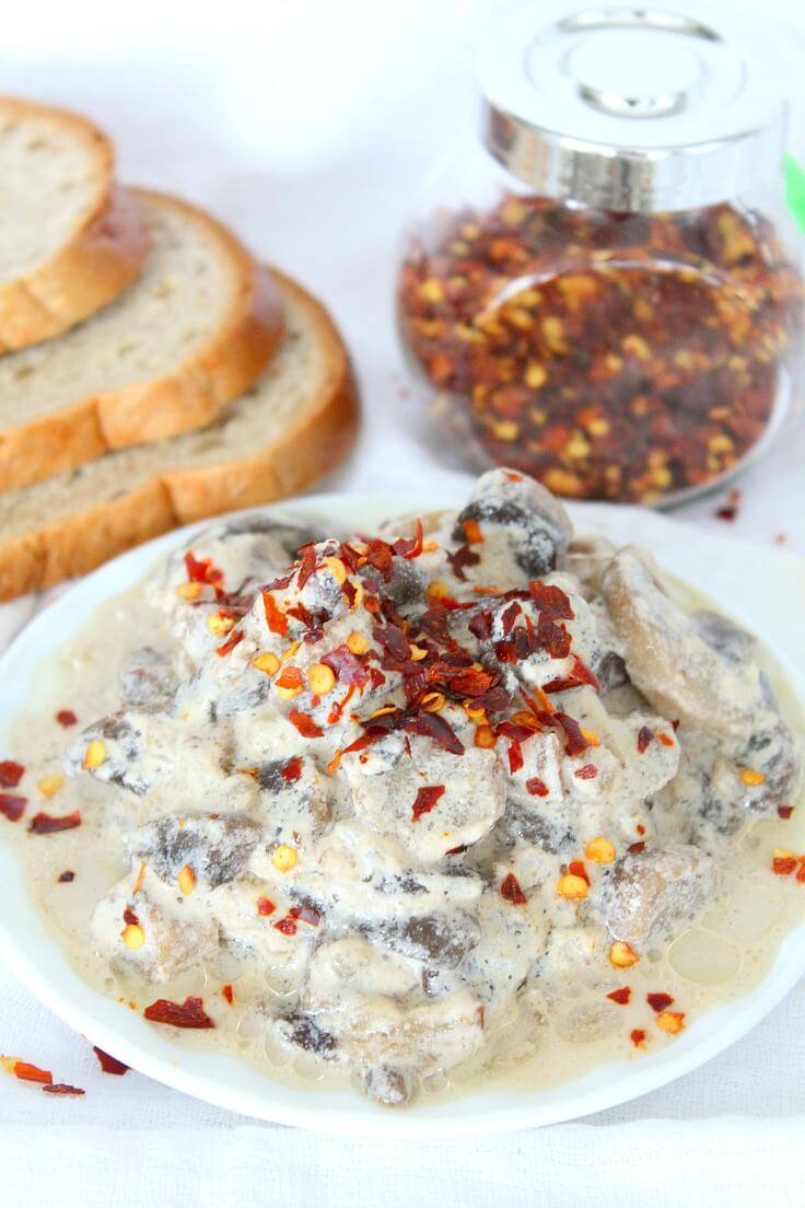 mushroom sour cream sauce