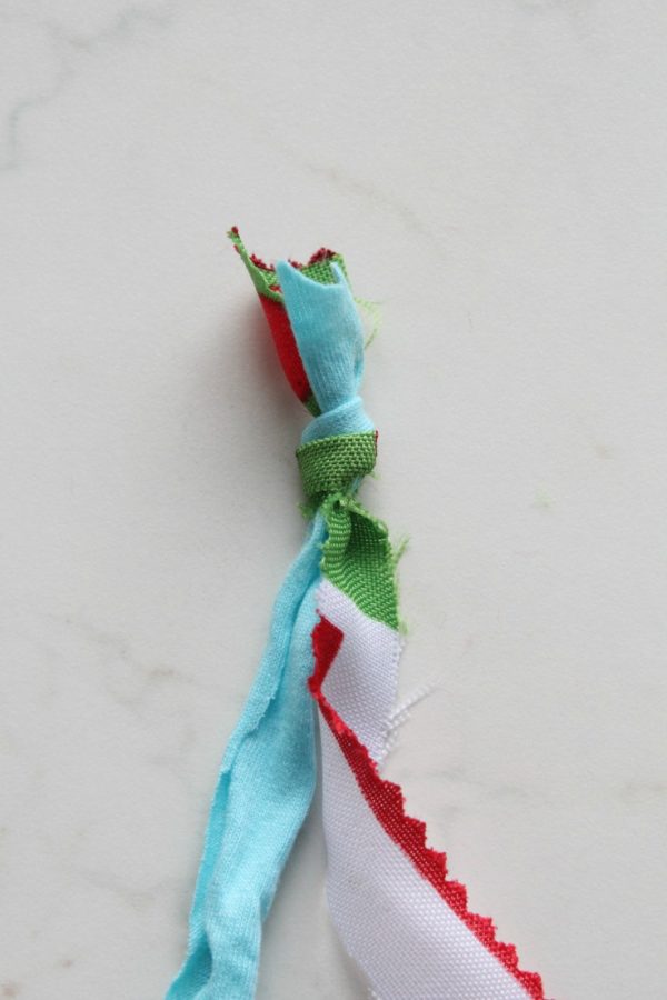 How to Make Fabric Twine From Scraps Easy Peasy Creative Ideas