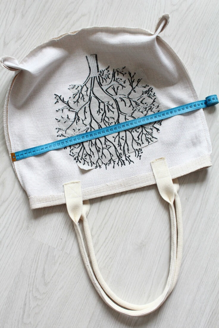 3 Ways to Sew a Lining in a Bag - wikiHow