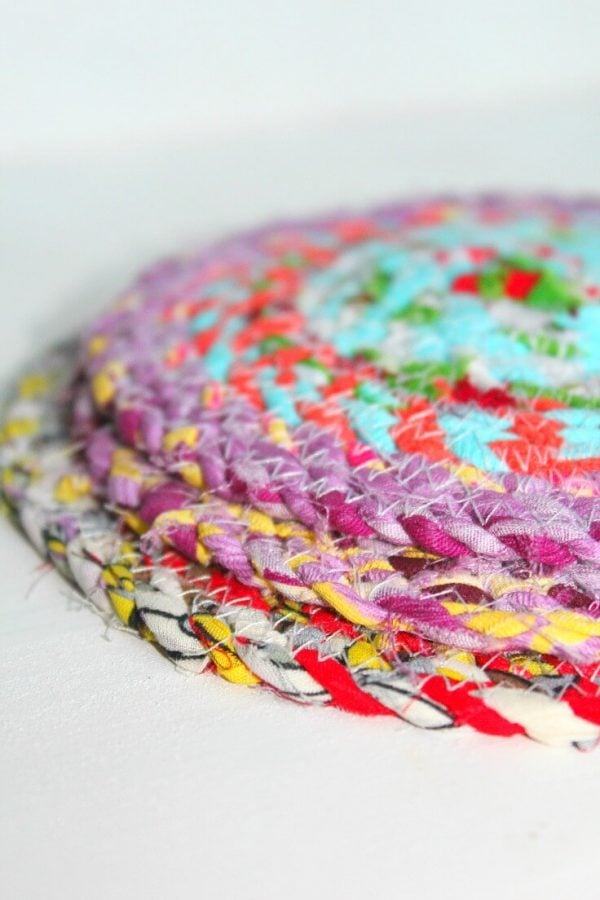 Fabric Trivets with Fabric Scraps Twine Easy Peasy Creative Ideas