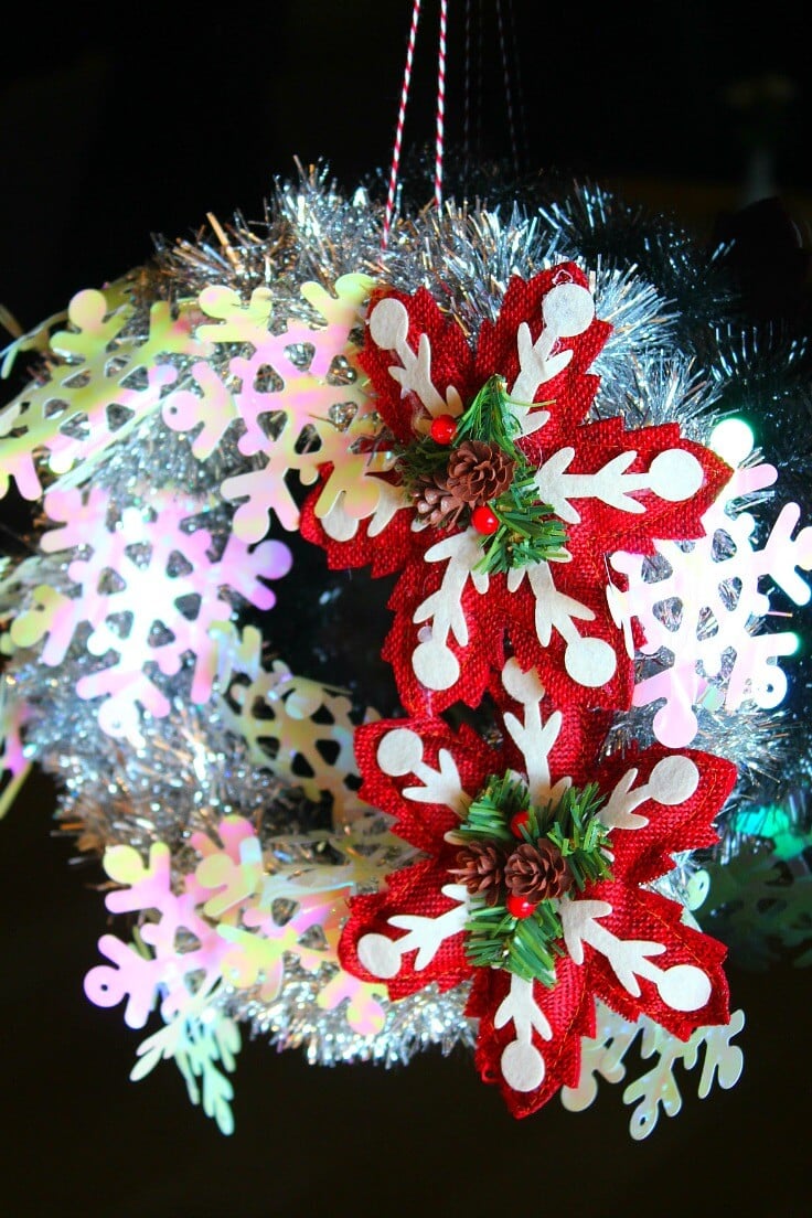 Tinsel wreath DIY