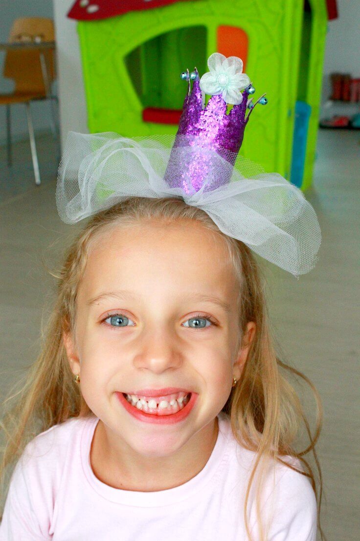 Purple Princess Crown from toilet paper rolls, glitter and tulle