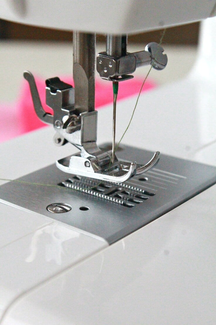 How to adjust the presser foot pressure on a sewing machine