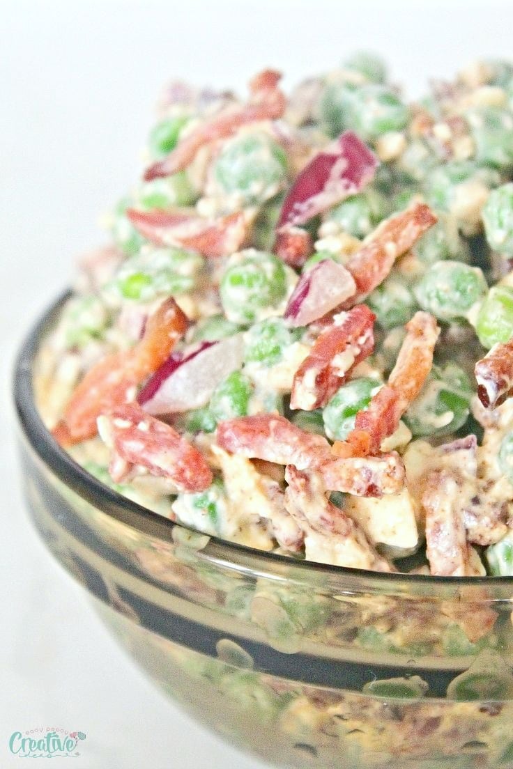 Creamy pea salad