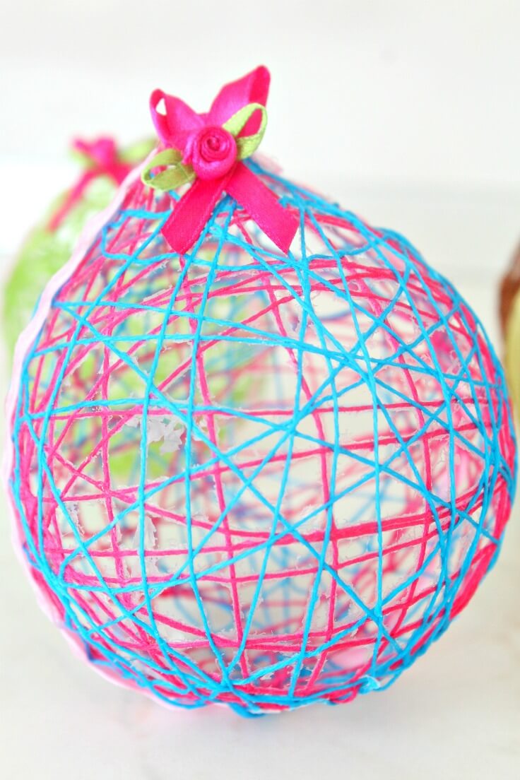 20 Minutes String Easter Eggs - Easy Peasy Creative Ideas