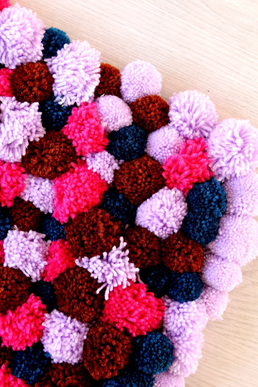 Diy Pom Pom Rug Super Easy To Make With Fluffy Wool Yarn