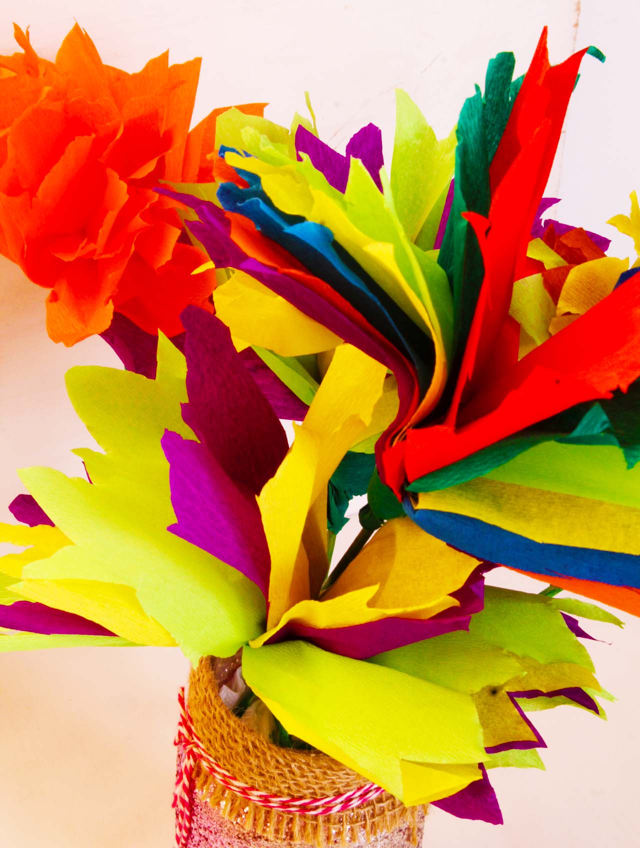 DIY Crepe Paper Flowers Easy Craft For Kids | Easy Peasy Creative Ideas