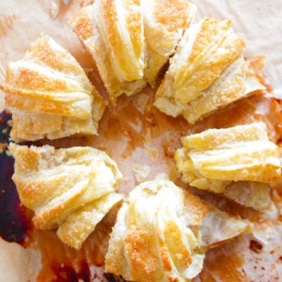 Incredibly Delicious Apple Puff Pastry Ring