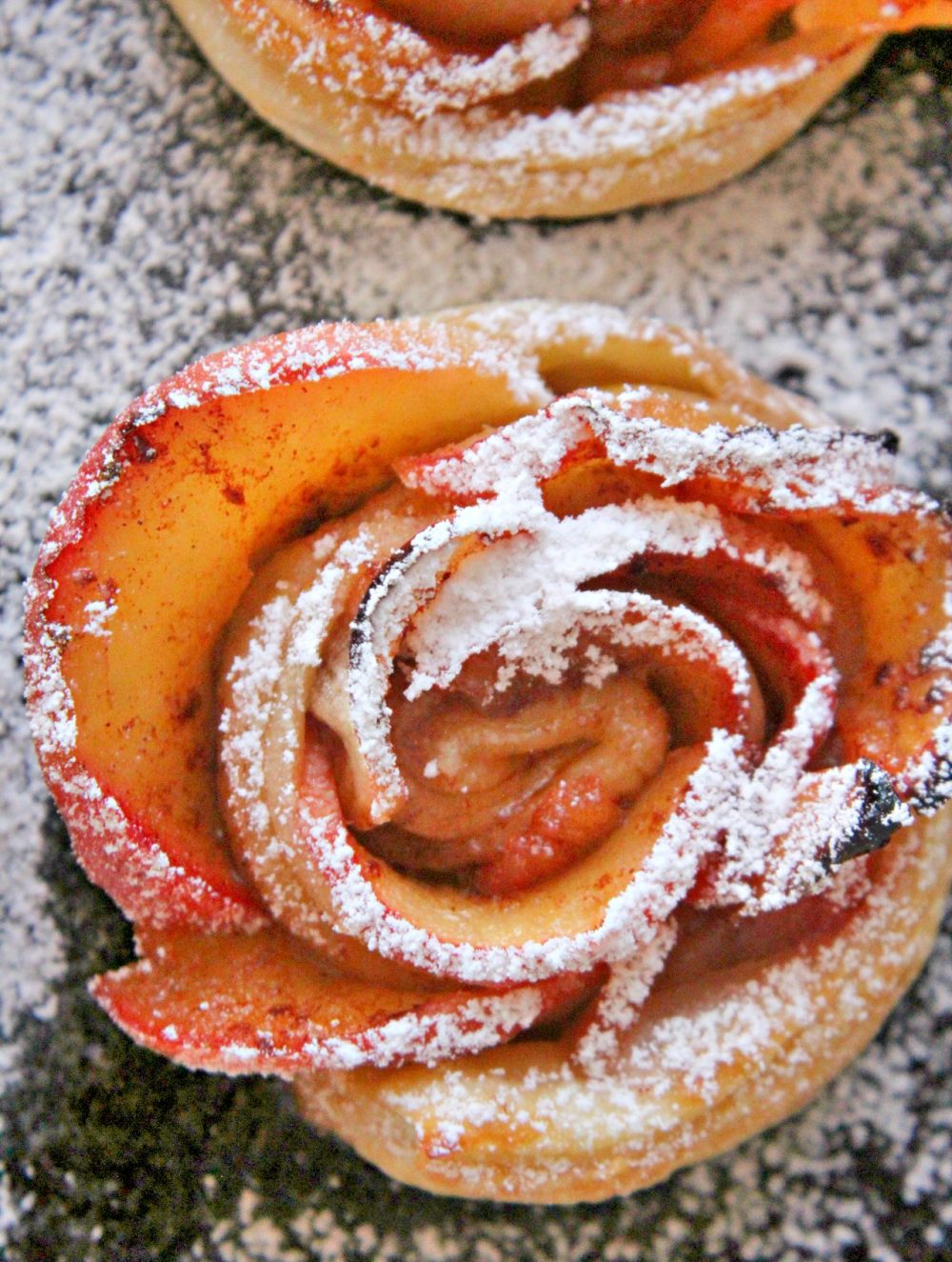 Apple Roses Recipe In Puff Pastry - Easy Peasy Creative Ideas