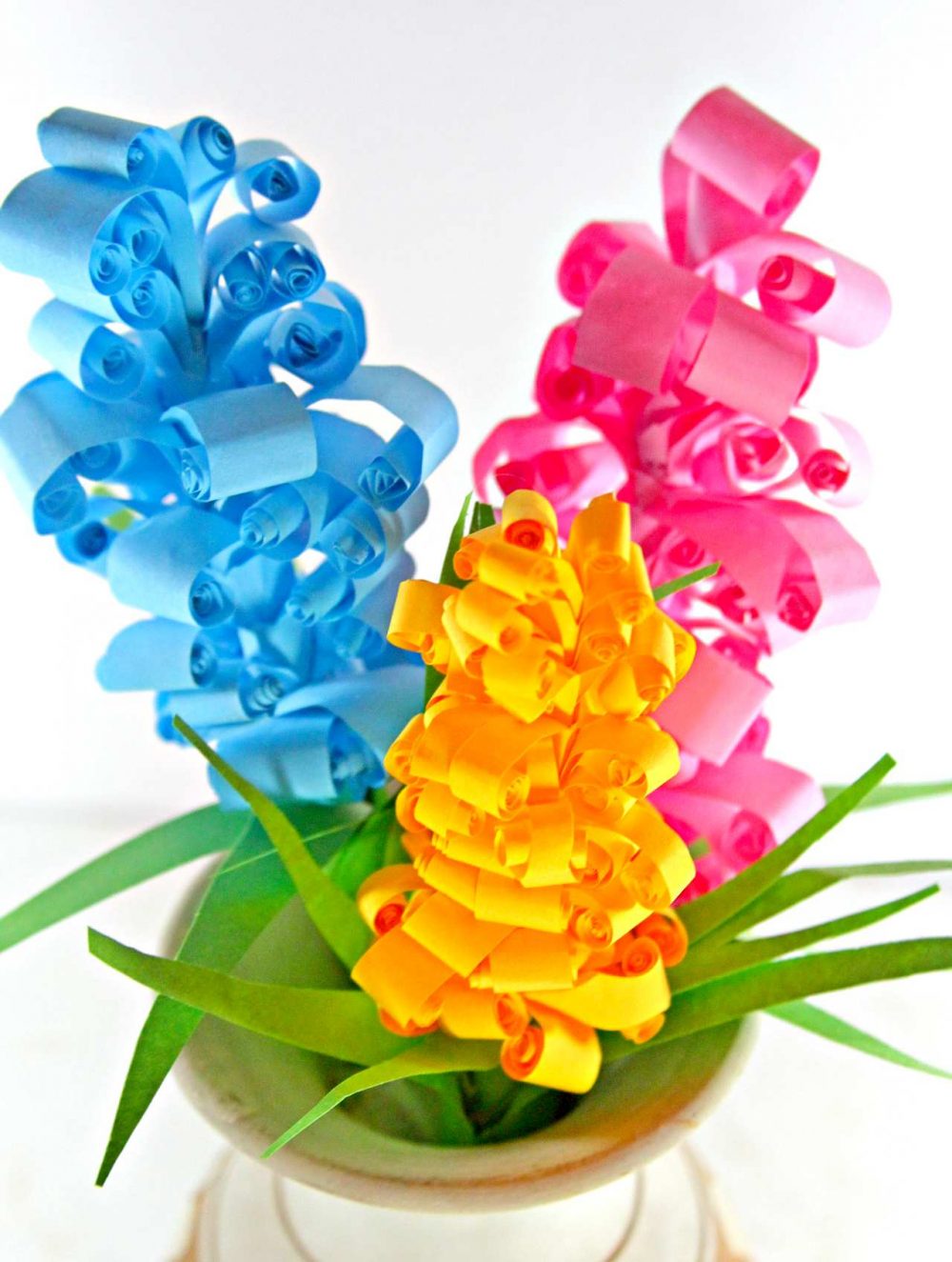 curly paper flowers