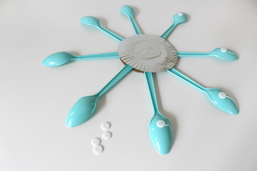 easy snowflake craft for kids