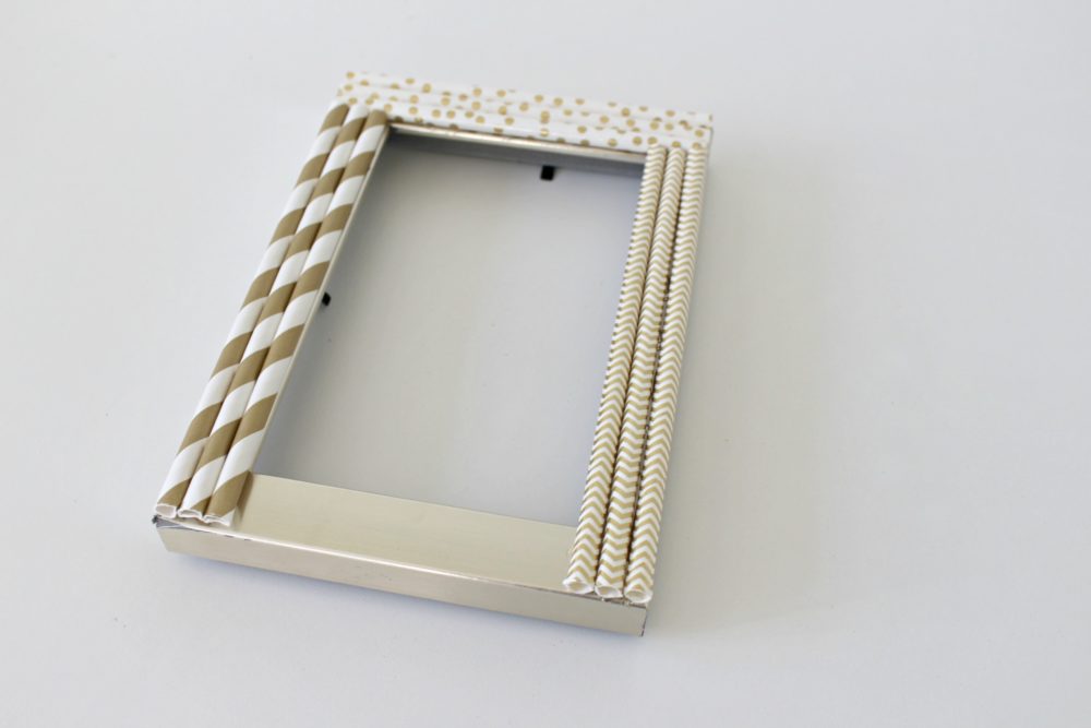 https://theseamanmom.com/wp-content/uploads/2018/03/step-5-6-straw-frame--1000x667.jpg