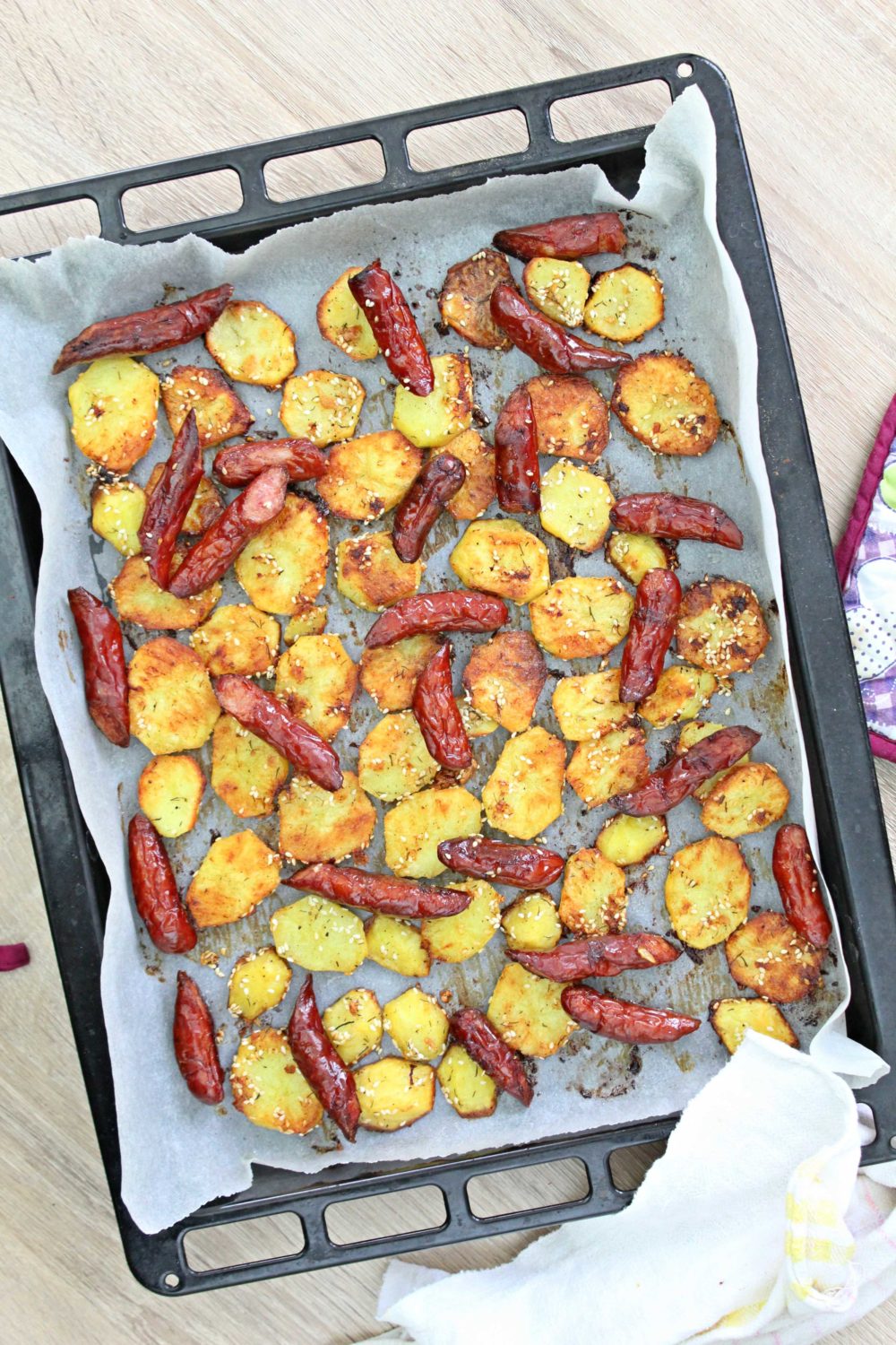 oven roasted sausage and potatoes