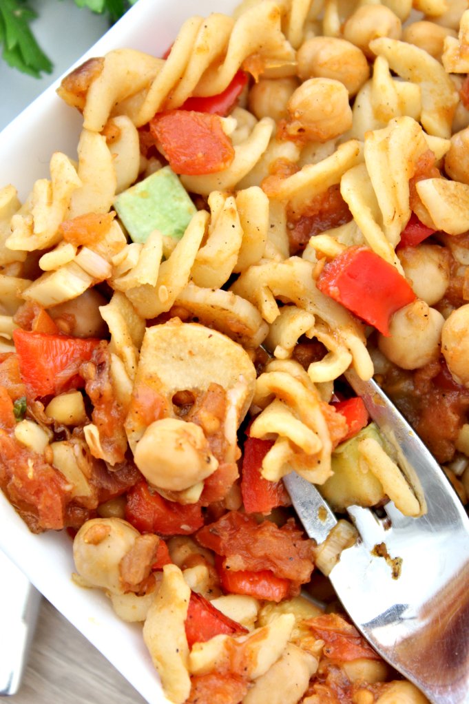 Chickpea Pasta Recipe With Tomatoes, Bell Peppers & Summer Squash