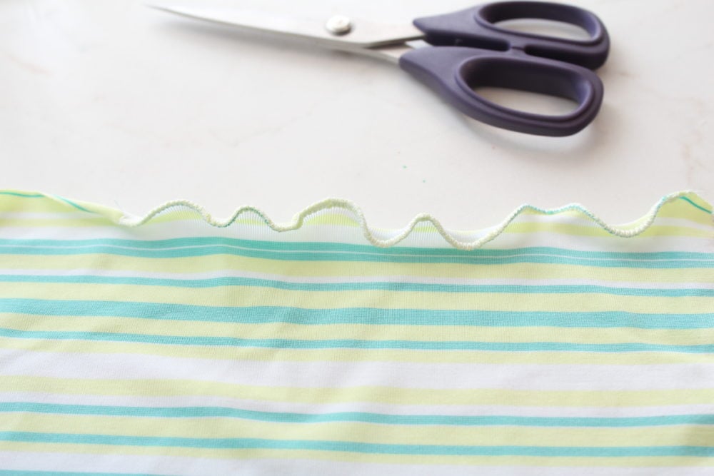 How to Sew a Lettuce Hem, with Video Tutorial - Easy Peasy Creative Ideas