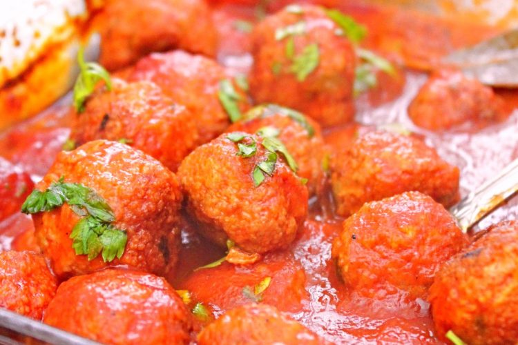 Marinated Meatballs In Sauce For Spaghetti