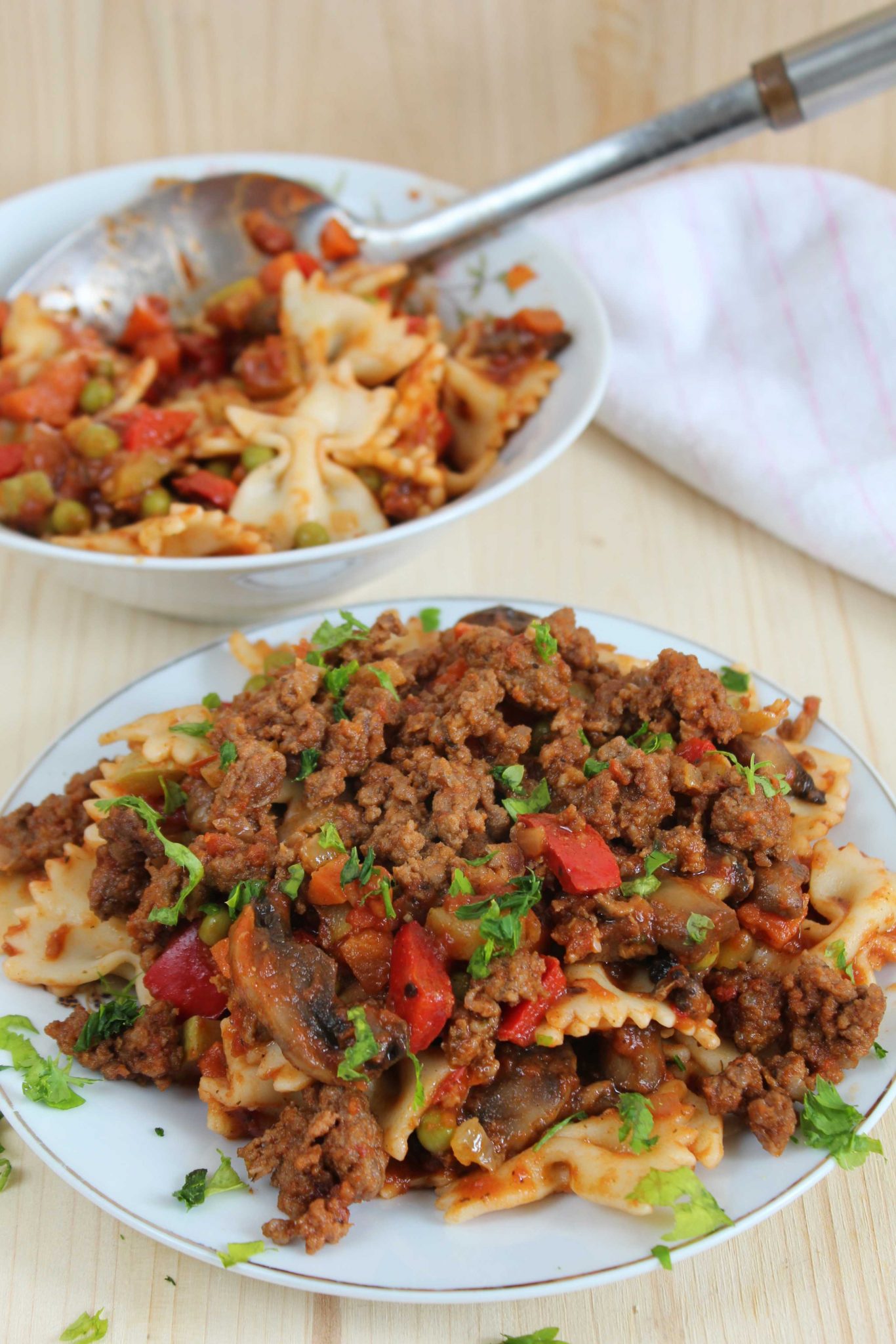 Beef Pasta With Ground Beef, Vegetables & farfalle Pasta