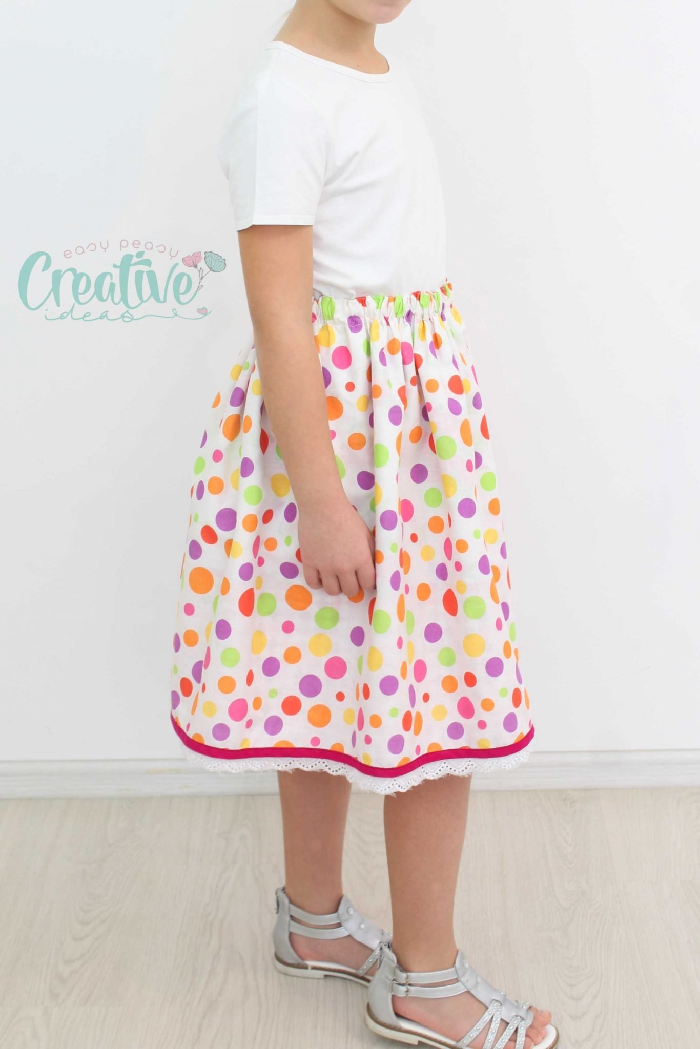 This reversible skirt is gorgeous, quick and crazy easy to make