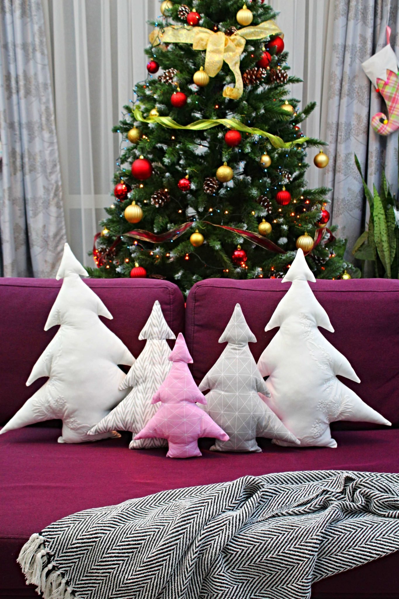 Holiday pillows