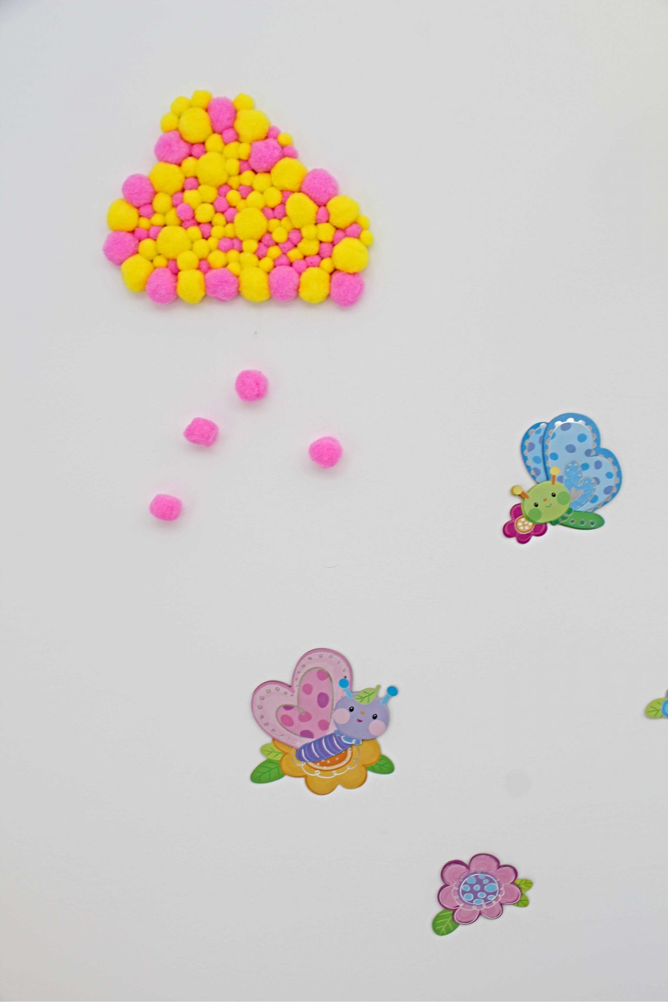 Pom pom cloud wall decorations