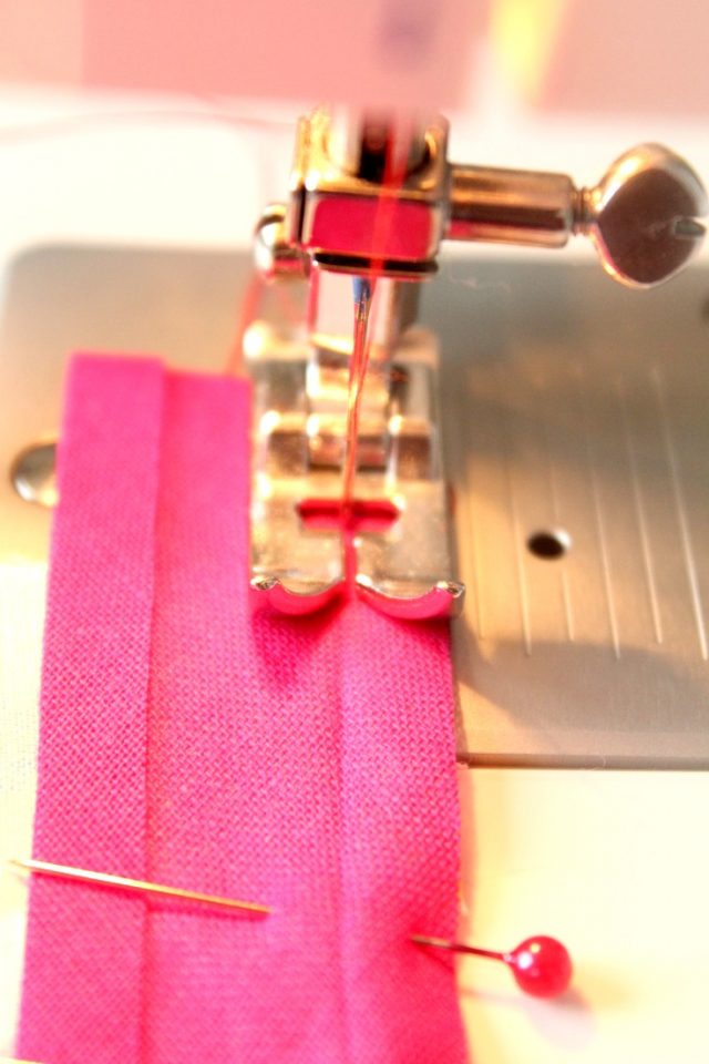 How To Sew Single Fold Bias Tape Easy Peasy Creative Ideas