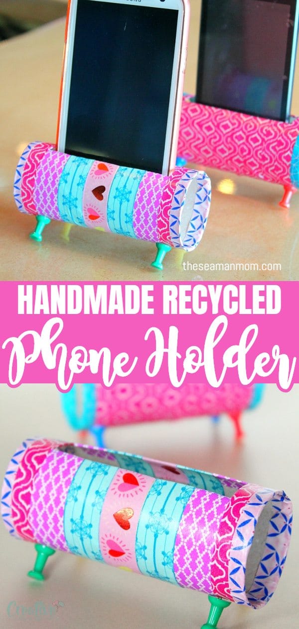 Re-purposing is all about creativity! Check out this easy peasy DIY Phone Holder! A fun and easy way to reuse and recycle those toilet paper rolls, this DIY cell phone holder is both cute and practical! via @petroneagu