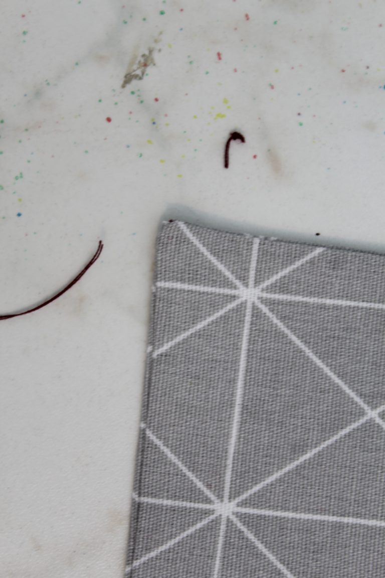 The Best Method For Sewing Corners - Easy Peasy Creative Ideas