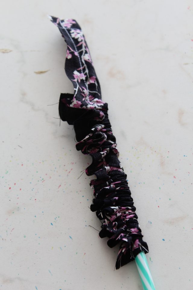 How To Turn A Fabric Tube Inside Out Easily Easy Peasy Creative Ideas