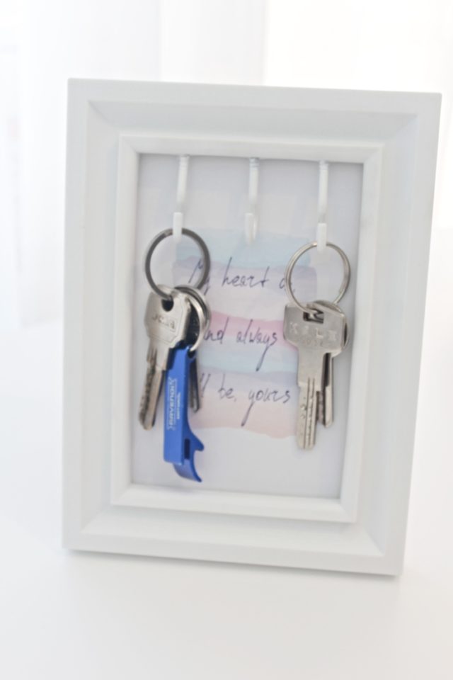 Frame Key Holder Craft To Help You Get More Organized