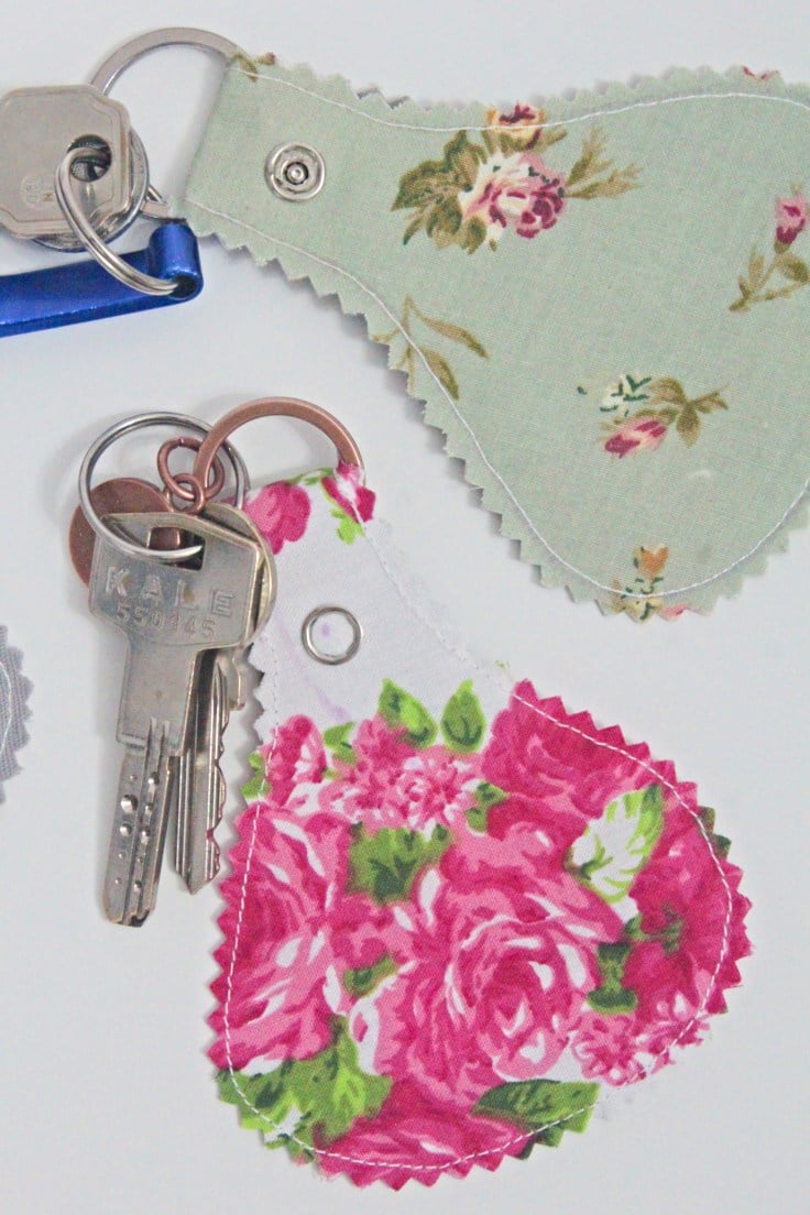 Guaranteed no stress fabric keychains easy sewing tutorial
